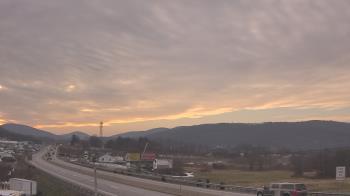 Weather camera view of Wessels Used Cars.