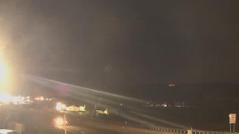 Weather camera view of Wessels Used Cars.