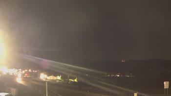 Weather camera view of Wessels Used Cars.