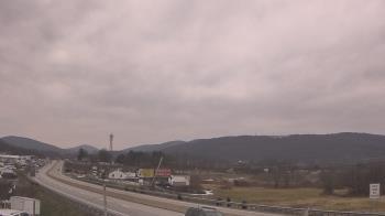 Weather camera view of Wessels Used Cars.