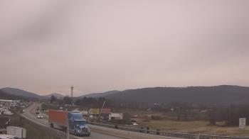 Weather camera view of Wessels Used Cars.