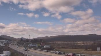 Weather camera view of Wessels Used Cars.