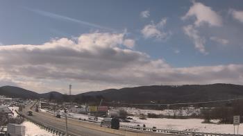 Weather camera view of Wessels Used Cars.