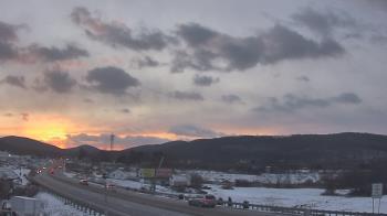 Weather camera view of Wessels Used Cars.