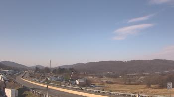 Weather camera view of Wessels Used Cars.