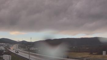 Weather camera view of Wessels Used Cars.