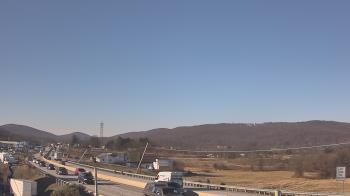 Weather camera view of Wessels Used Cars.