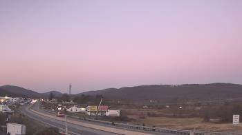 Weather camera view of Wessels Used Cars.