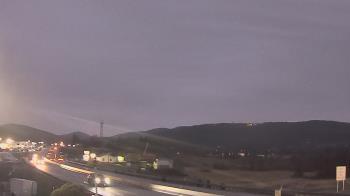 Weather camera view of Wessels Used Cars.