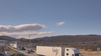 Weather camera view of Wessels Used Cars.