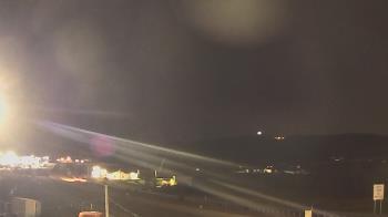 Weather camera view of Wessels Used Cars.