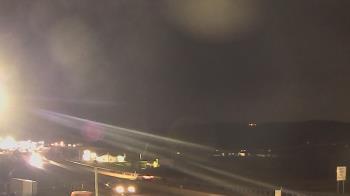 Weather camera view of Wessels Used Cars.