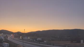 Weather camera view of Wessels Used Cars.