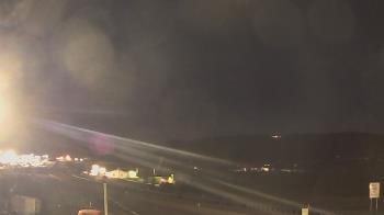 Weather camera view of Wessels Used Cars.