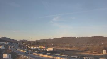 Weather camera view of Wessels Used Cars.