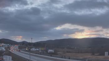 Weather camera view of Wessels Used Cars.