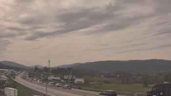 Weather camera view of Wessels Used Cars.