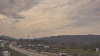 Weather camera view of Wessels Used Cars.