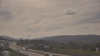 Weather camera view of Wessels Used Cars.