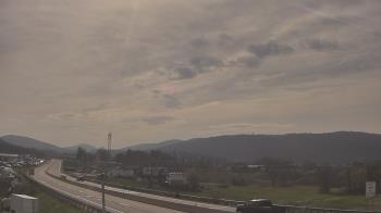 Weather camera view of Wessels Used Cars.