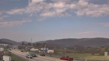 Weather camera view of Wessels Used Cars.