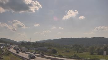 Weather camera view of Wessels Used Cars.