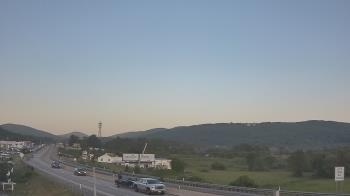 Weather camera view of Wessels Used Cars.