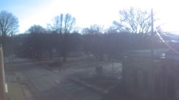 Weather camera view of Current River Career Center.