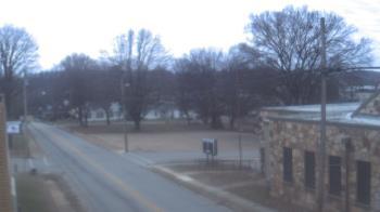 Weather camera view of Current River Career Center.