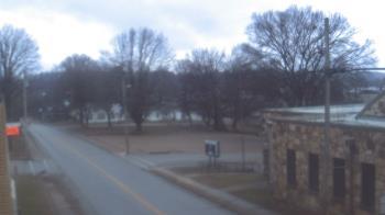 Weather camera view of Current River Career Center.