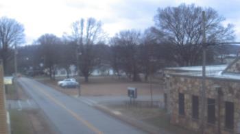 Weather camera view of Current River Career Center.