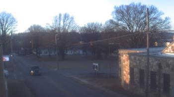 Weather camera view of Current River Career Center.