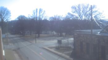 Weather camera view of Current River Career Center.