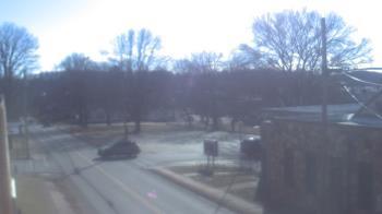 Weather camera view of Current River Career Center.