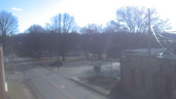 Weather camera view of Current River Career Center.