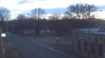 Weather camera view of Current River Career Center.