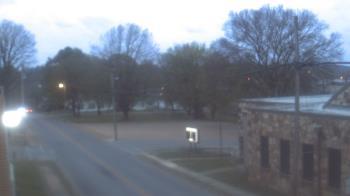 Weather camera view of Current River Career Center.