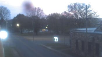 Weather camera view of Current River Career Center.
