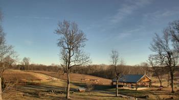 Weather camera view of Dodon Vineyards.