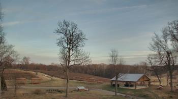 Weather camera view of Dodon Vineyards.