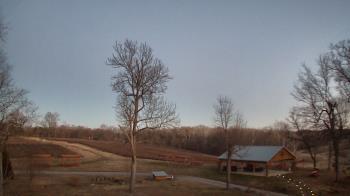 Weather camera view of Dodon Vineyards.