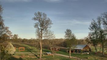 Weather camera view of Dodon Vineyards.