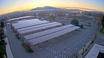 Weather camera view of Diablo Valley College.