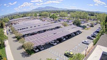 Weather camera view of Diablo Valley College.