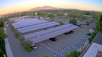 Weather camera view of Diablo Valley College.