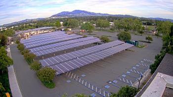 Weather camera view of Diablo Valley College.