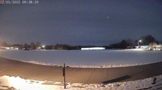 Weather camera view of The Oaks.