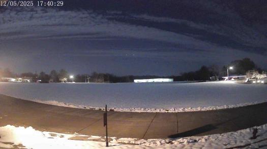 Weather camera view of The Oaks.