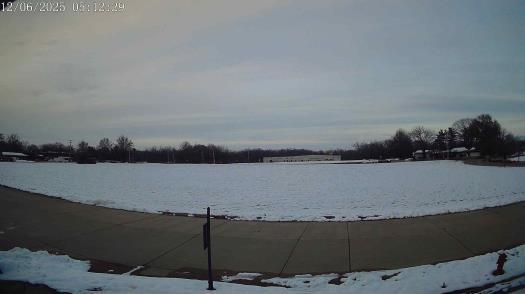 Weather camera view of The Oaks.