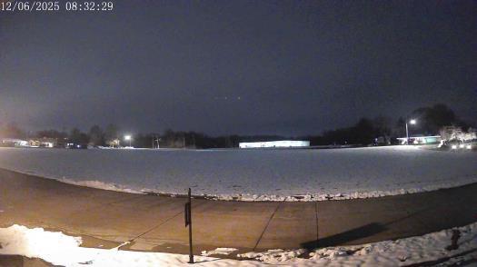 Weather camera view of The Oaks.